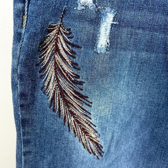 Democracy Women’s Size 4 Ab Solution Skinny Jeans Feather Embroidered Zip denim - Picture 4 of 5